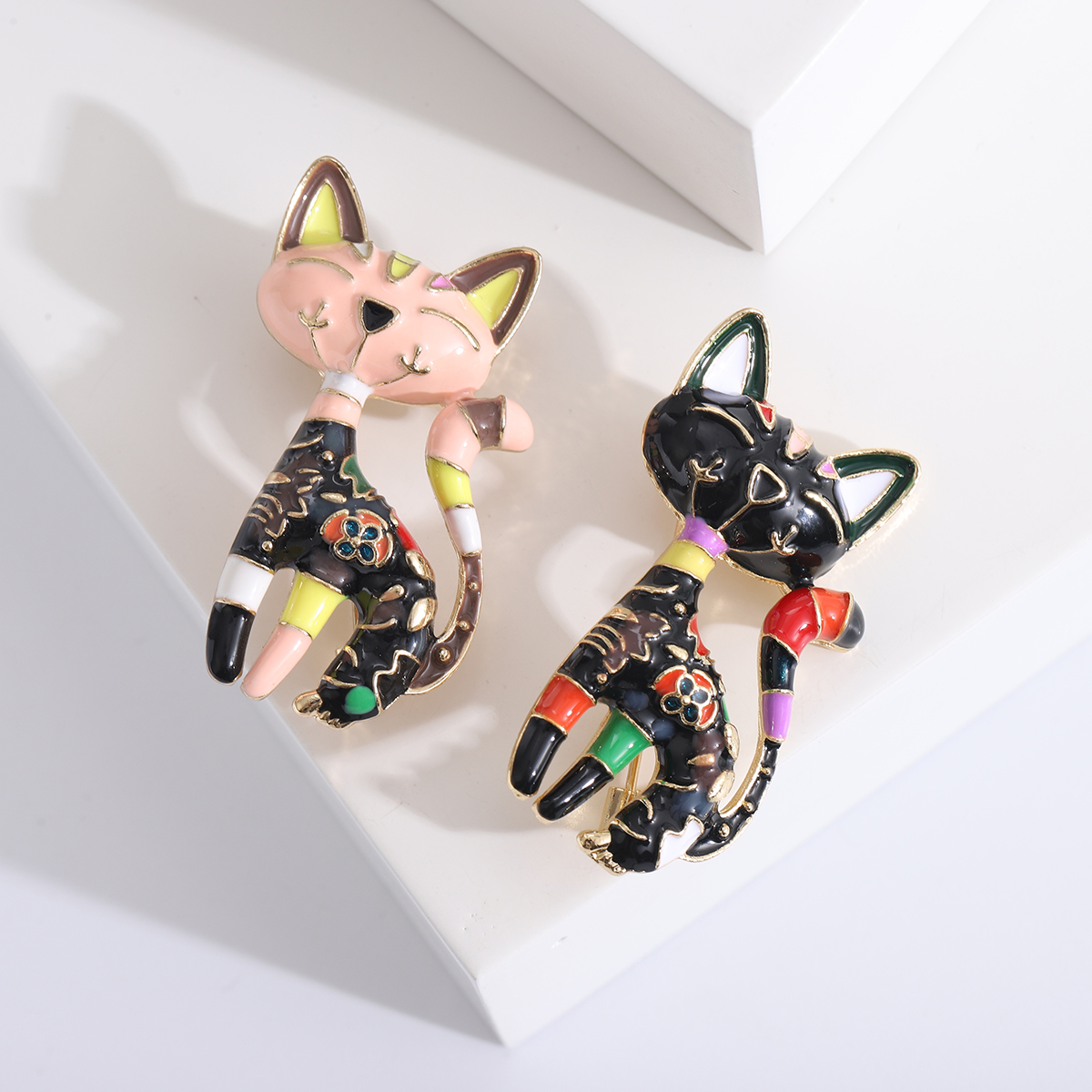 Women Accessories Combo Gift - 1pcs Cute Enamel Cat Brooches for