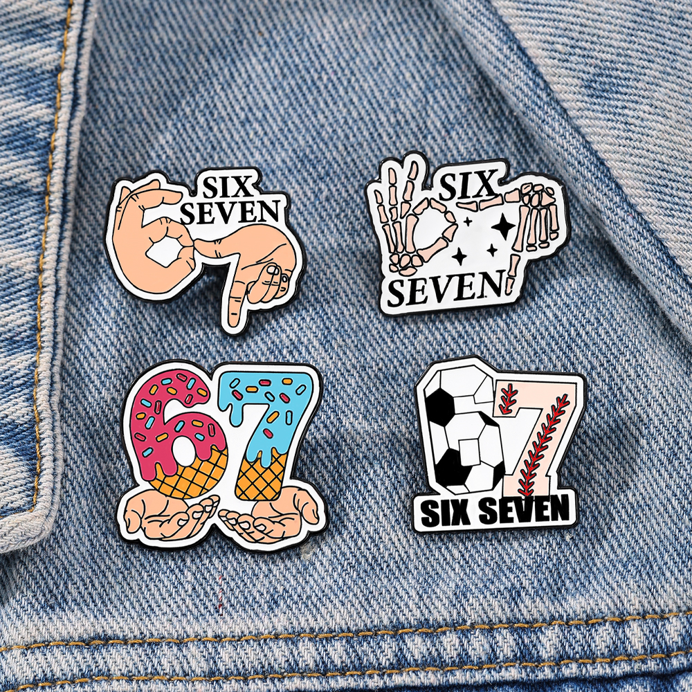 Women'S Accessories And Jewelry - 4pcs Set Cute Enamel Football Pins