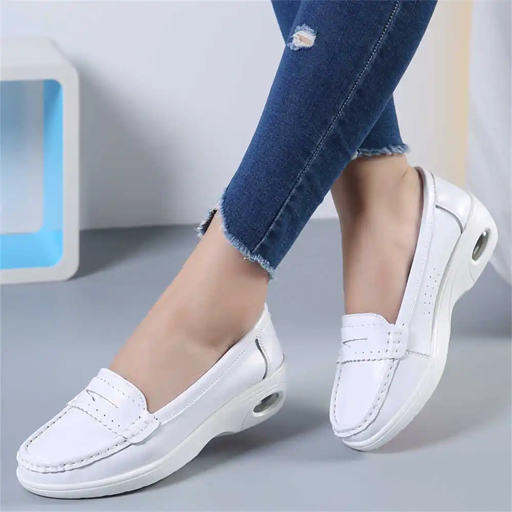 Thick Sole Slipon White Traine - Women Accessories Brand Name Ideas recension och pris