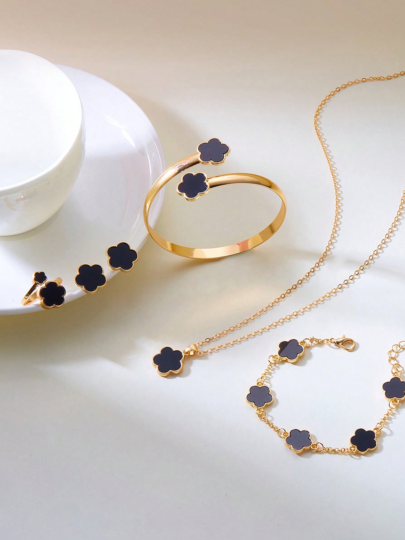 6Pcs Minimalist Four Leaf Clov - Women Accessories Combo Gift recension och pris