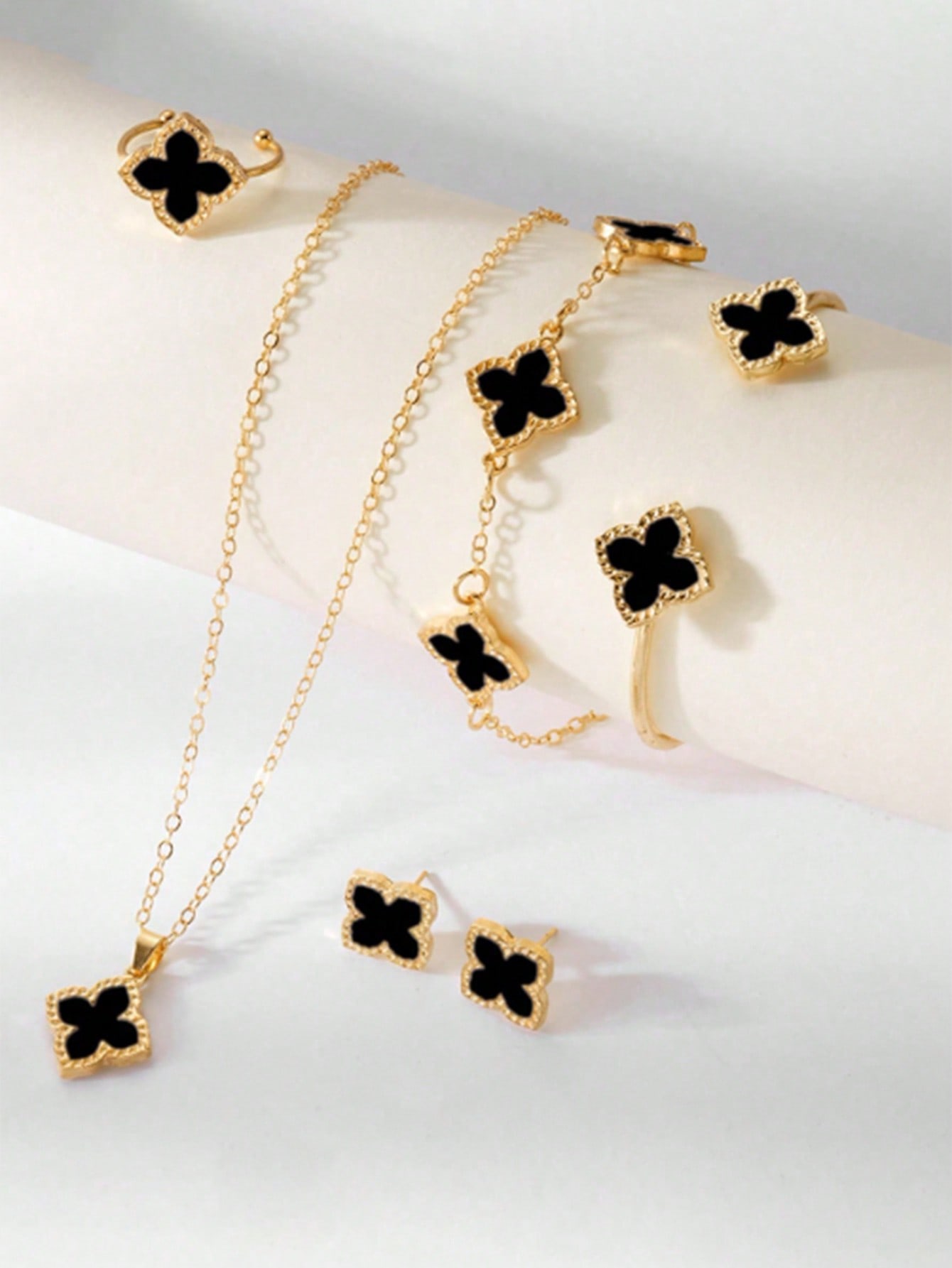 6Pcs Minimalist Four Leaf Clov - Women Accessories Combo Gift recension och pris