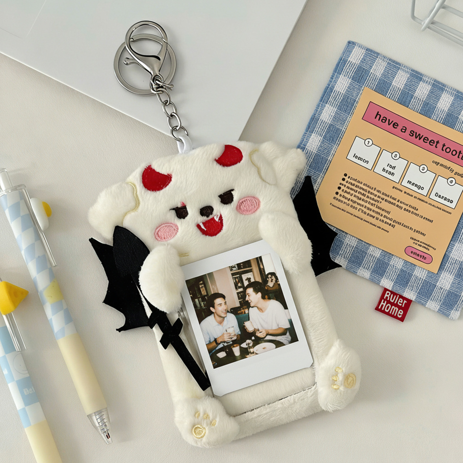 Plush Angel Devil Keychain Cut - Women Accessories Holder recension och pris