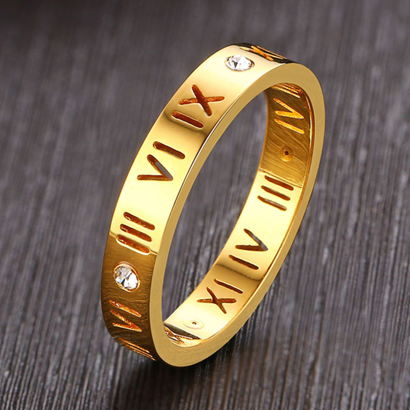 Hollow Roman Numeral Ring Stai - Wrap Ring Gold recension och pris